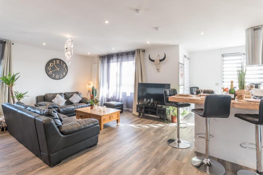 - Luxueux Casa Selva - Parking Gratuit - Spacieux - Balcon - Wifi Viriat Eksteriør bilde